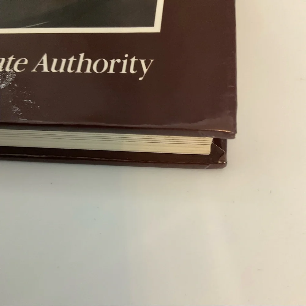 VTG 1984 Hershey’s Chocolate Treasury Chocolate Lovers Cookbook Hardcover Book